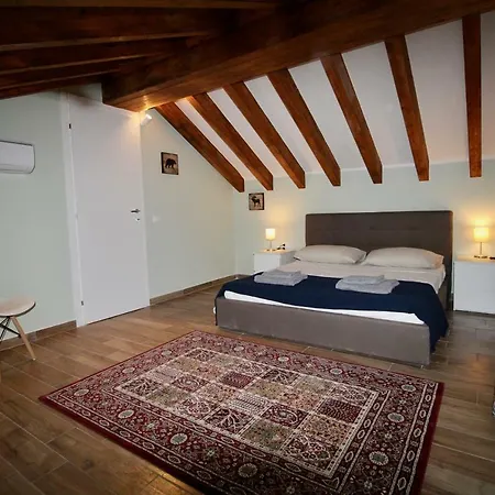 Apartment Katana *