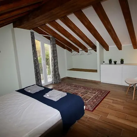 Katana Apartment Agnone Bagni