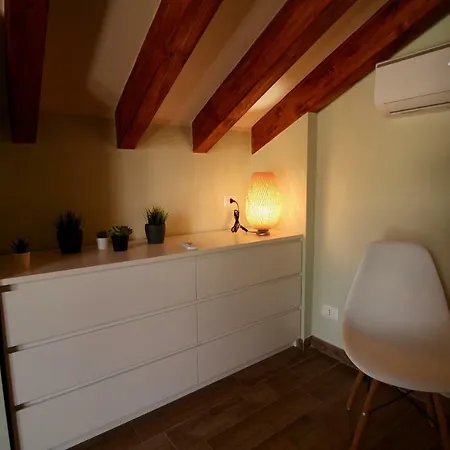 Katana Apartment